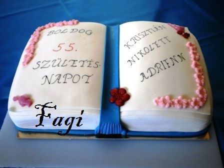 könyv torta 2