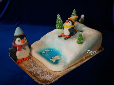 Síelő pingvin torta