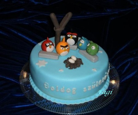 Angry Birds cake