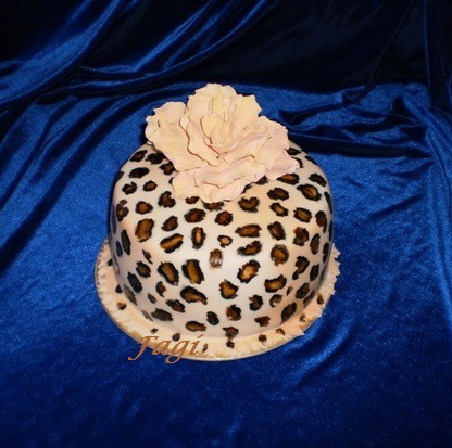 Párduc mintás torta