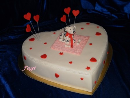 Szív torta kutyussal