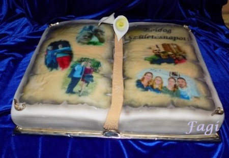 könyv torta